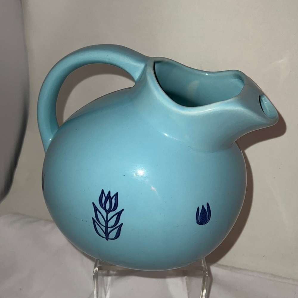 Cameron Cronin Clay Pottery Dutch Blue Tulip Tilt Ball 64 oz Pitcher
